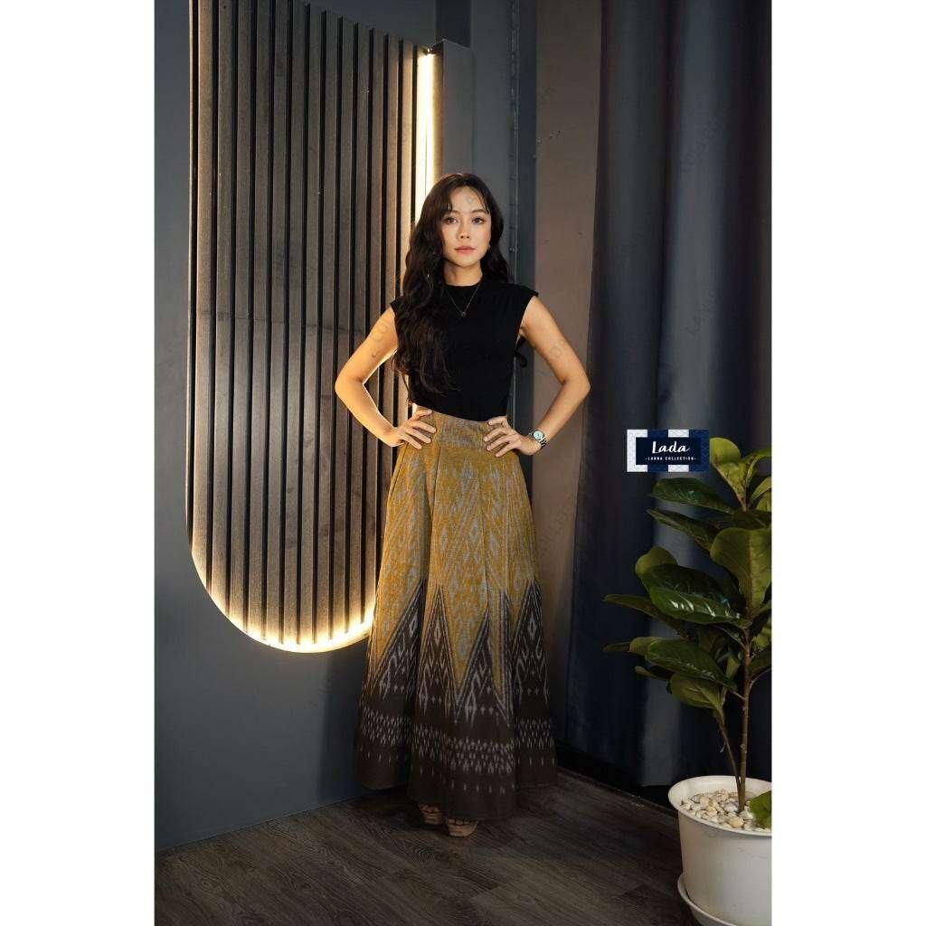 Two-Tone Pleated Skirt - 8-Piece Set, High-Waisted Cotton Outfit for Women, 38” Length, Waist Size 26–32” น้ำตาล