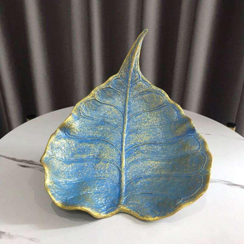 Handmade Wood Powder Bowl - Unique Leaf-Shaped Artisan Craftsmanship for Decorative Elegance