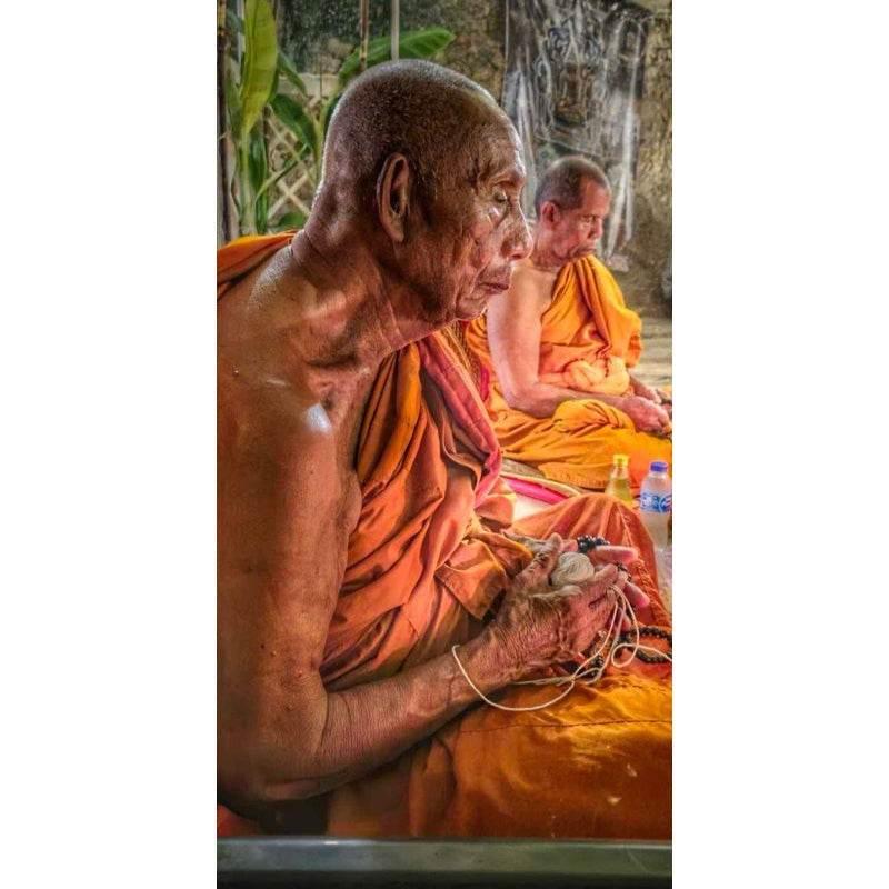 Phra Maha Isuan Khao Ao Amulet - Authentic Thai Blessing