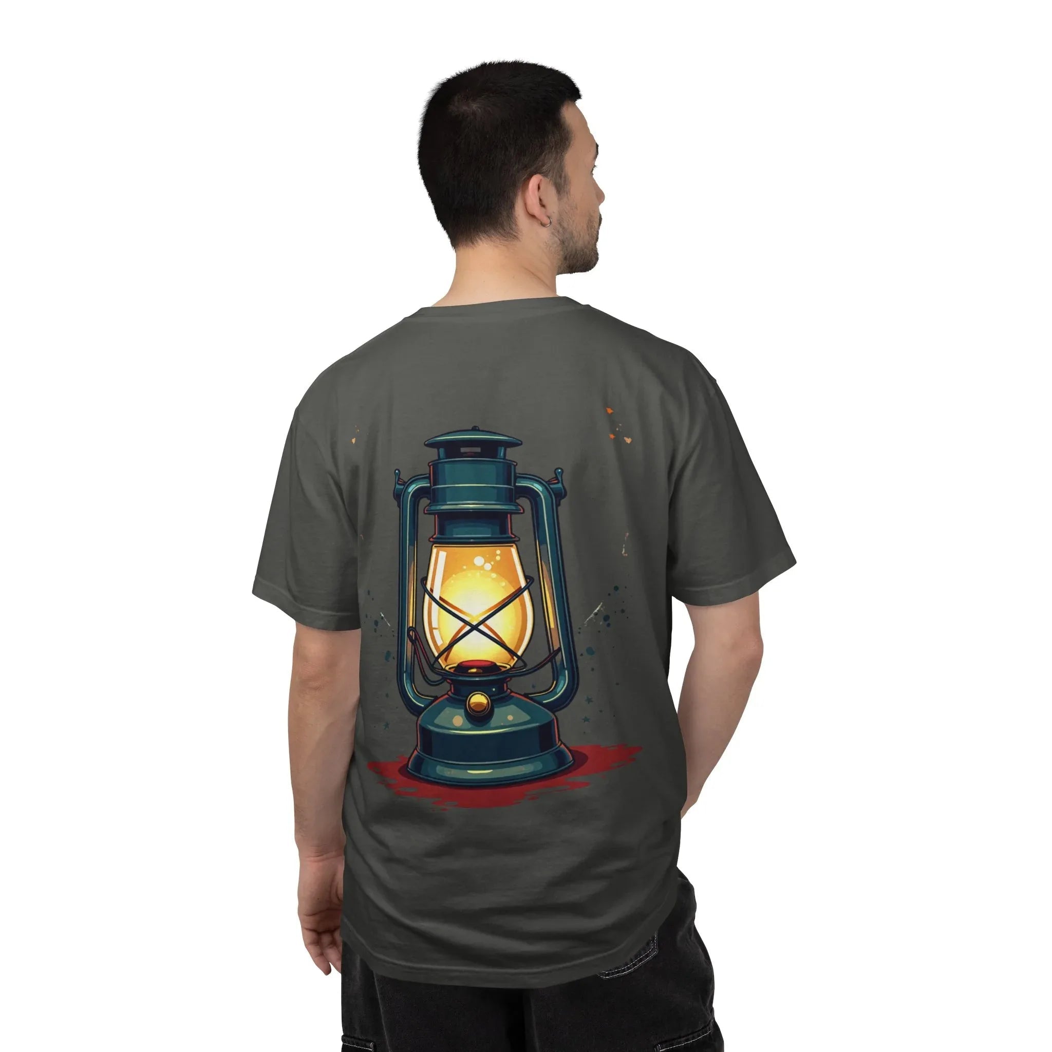 Vintage Lantern Shirt, Oil Lamp Graphic Tee, Rustic Camping Cabin T-Shirt, Cottagecore Dark Academia Vintage Aesthetic Gift Pepper