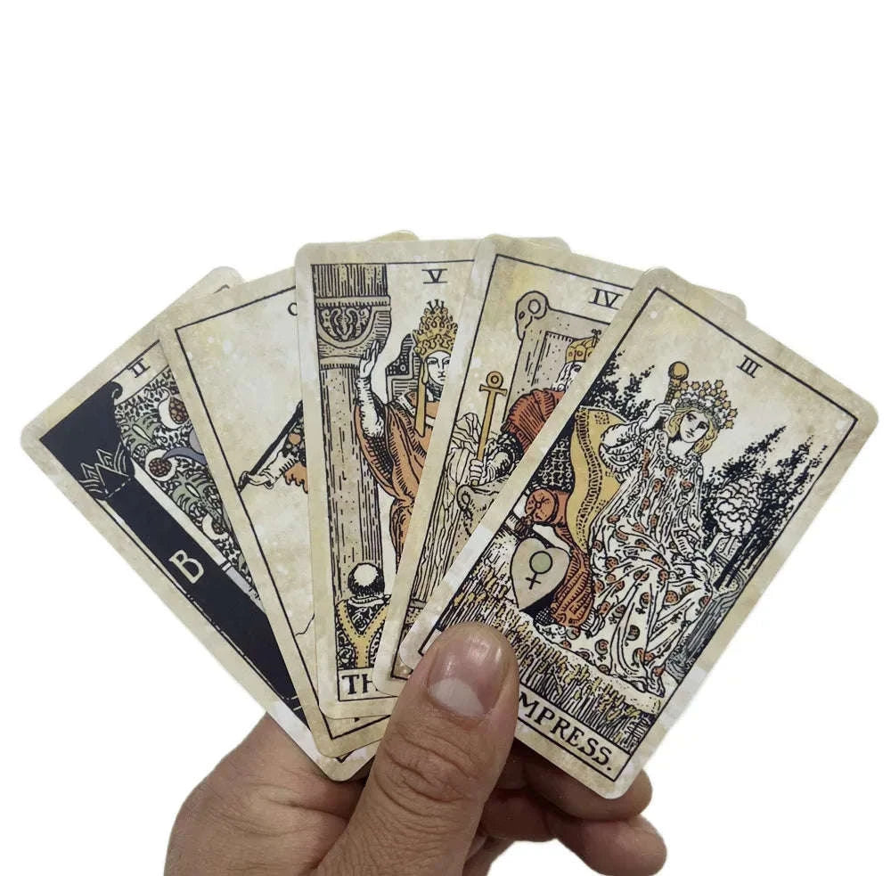 Vintage Tarot Cards – 78-Card Deck with Metal Tin Box, Gold & Green-Plated Edges, 10x6 cm, Includes Paper Manual for Divination & Board Game