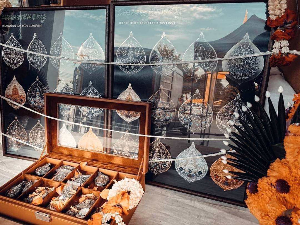 Phra Rahu amulet limited edition display set by Thai Blessing Co wooden box with multiple ornate pendants
