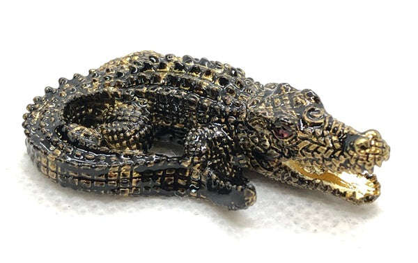 Wealth Summoning Crocodile – Silver-Gold Edition, Blessed by Luang Pho Ngern for Abundance and Prosperity