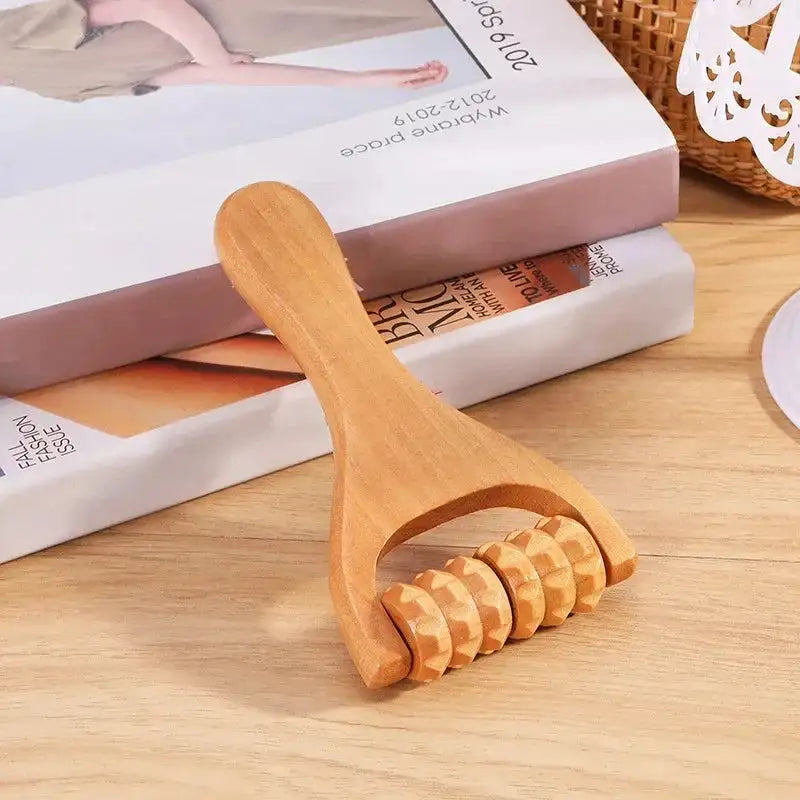 Wooden Manual Massage Roller Tool – Deep Tissue Muscle Massager for Neck, Back, and Legs 2 teeth