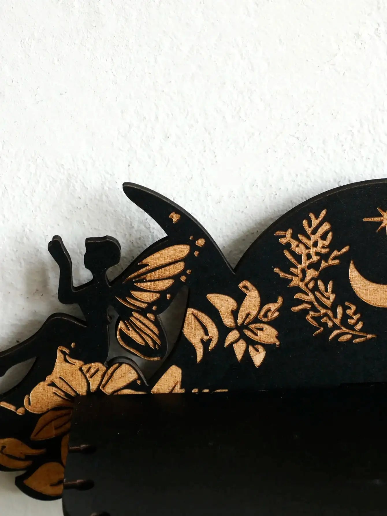 Wooden Moon Phase Crystal Stand – Elegant Wall-Mounted Altar Holder with Fairy Flower Detailing for Crystals and Spiritual Decor