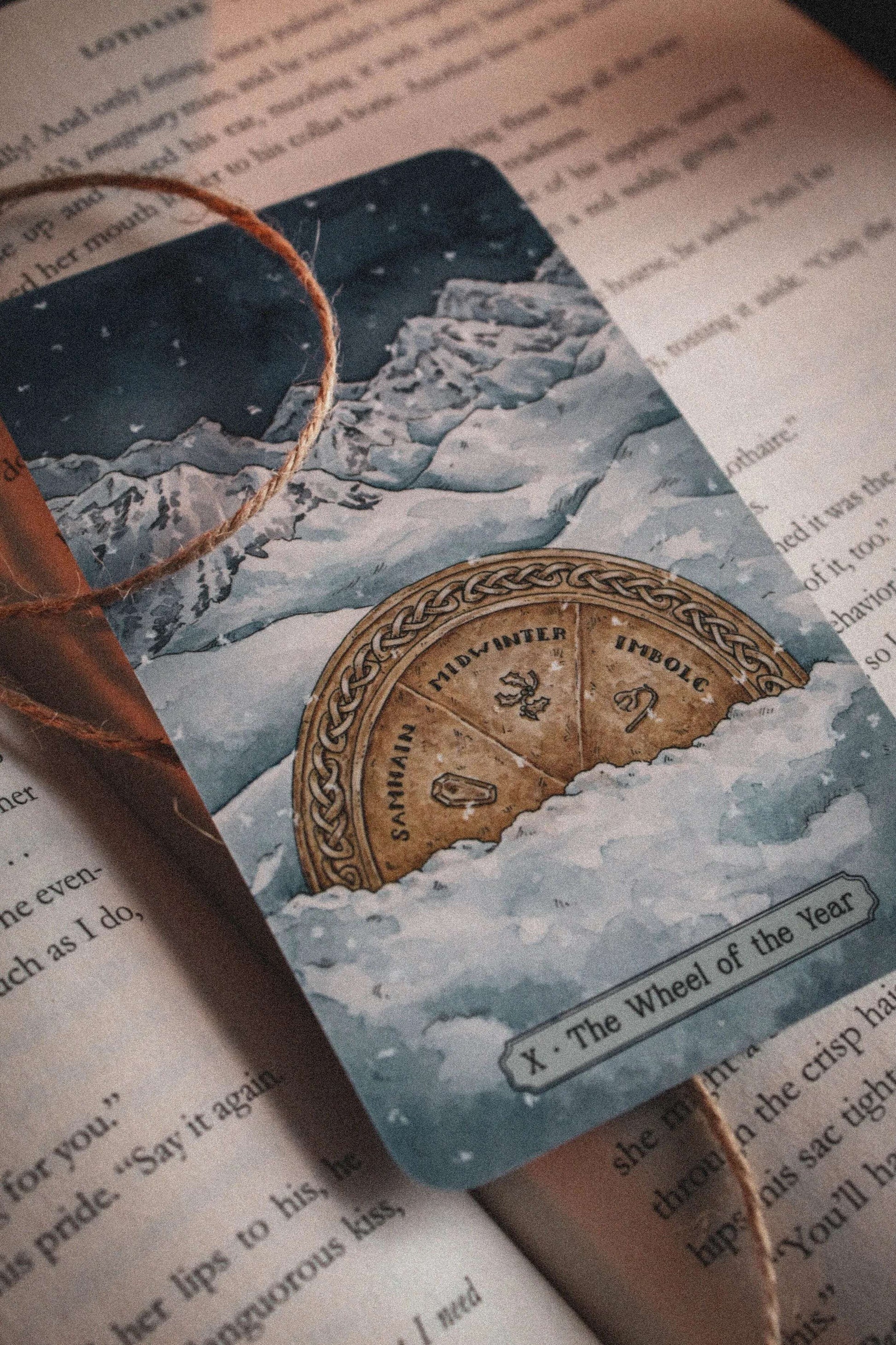 🎄 Yuletide Tarot – 78 Cards of Hope, Warmth & Cheer for the Most Wonderful Time of the Year