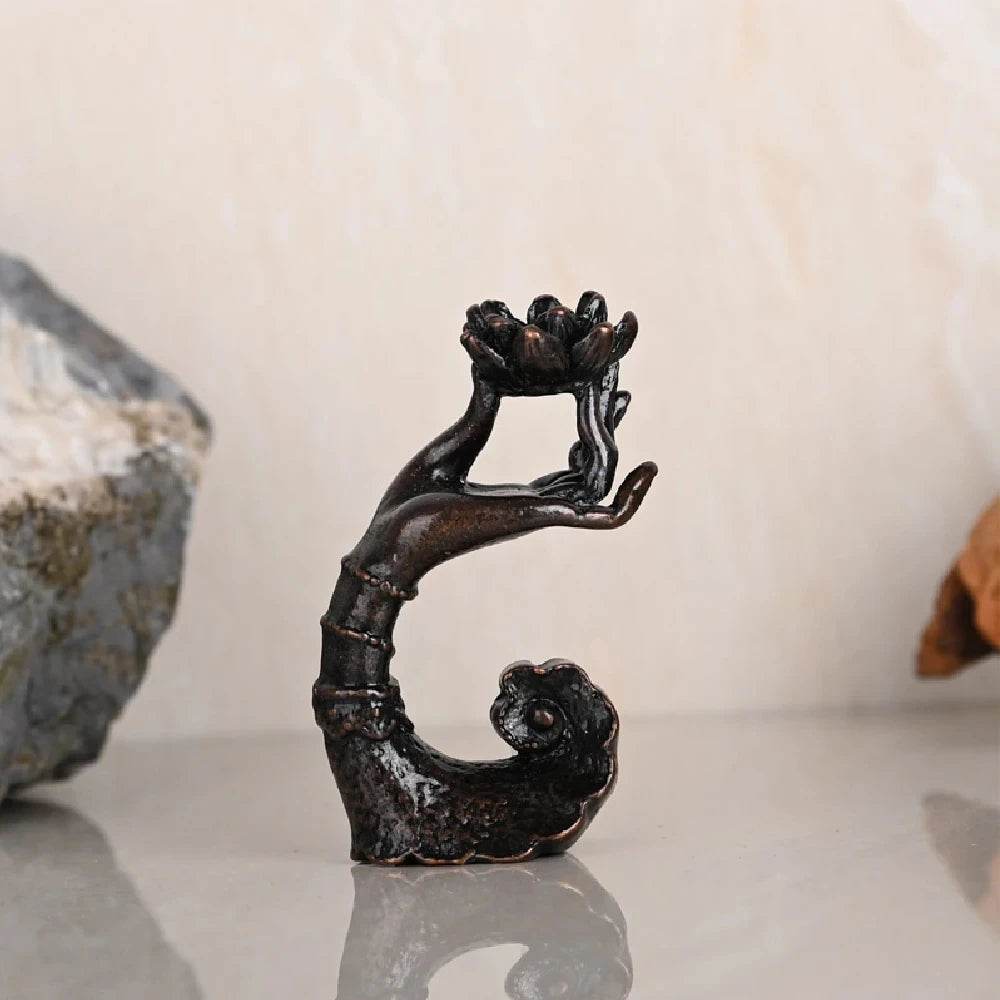 Antique Brass Buddha Incense Burner – Zen-Inspired Graphite Alloy Backflow Stand for Tea Rooms & Mindful Interiors A